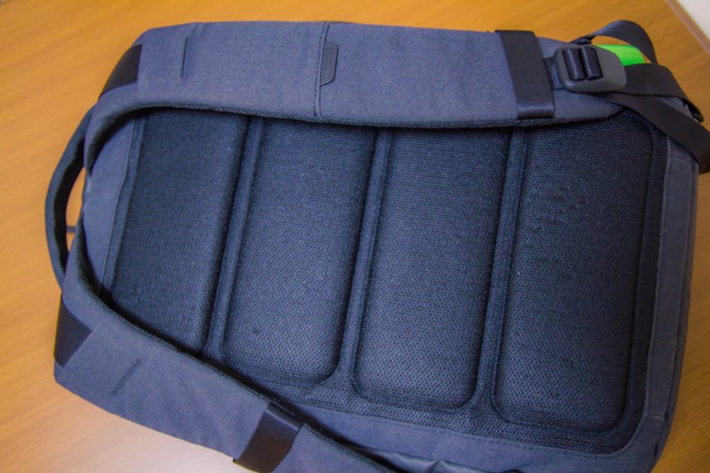 incase-backpack-7