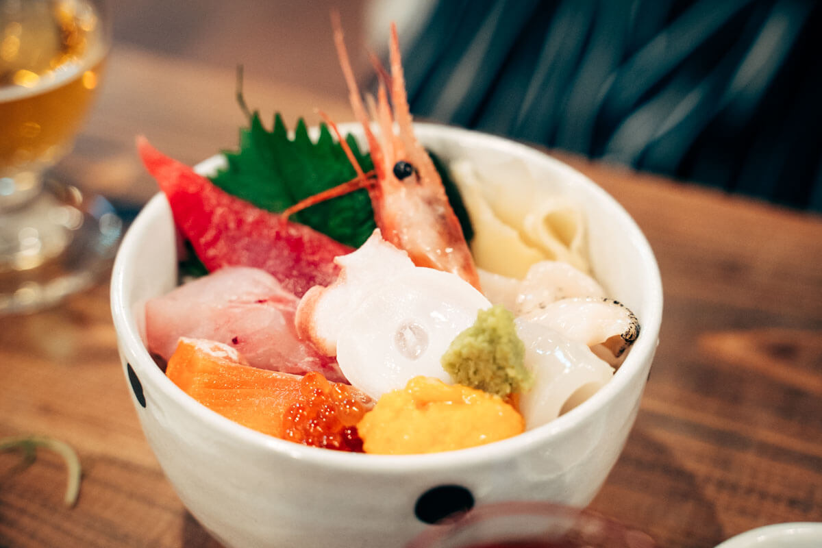寿し処「彩華」の海鮮丼